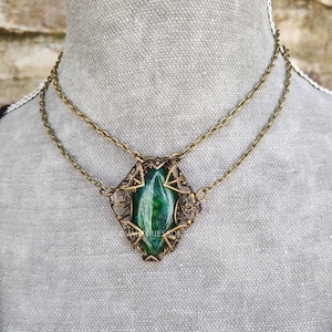 Green stone medieval necklace, bronze filigree choker, elven necklace, dragon veins green agate choker, magical medieval jewelry