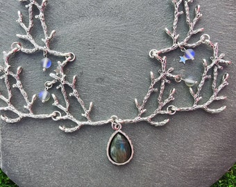 Silver Enchanted Forest twig necklace, statement labradorite necklace, silver branches necklace, magical labradorite jewelry, elven necklace