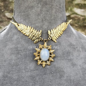 Fantasy gold leaf choker, moonstone choker necklace, fairy elven necklace, golden fern leaf necklace, forest elven jewelry nature inspired