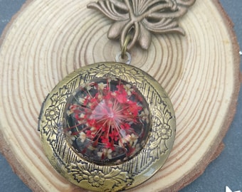 Pressed flower necklace, real flower locket necklace, red floral jewelry, bronze red flower jewelry vintage style floral jewelry, nature