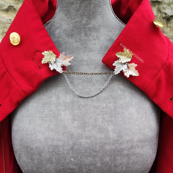 Maple leaves brooches with chains, antique gold, silver and rose gold / copper cloak clasp, elven fall leaf brooch collar pins collar chain
