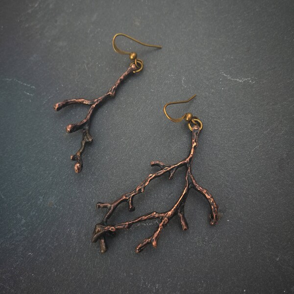 Copper branch earrings dangle long asymmetrical nature earrings, autumn jewelry twig earrings earthy rustic earrings, brown tree earrings