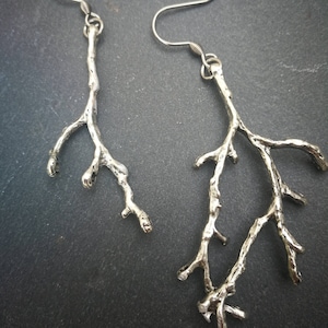 Twig earrings silver branch earrings, antique silver mismatch tree earrings, large statement earrings, nature inspired jewelry