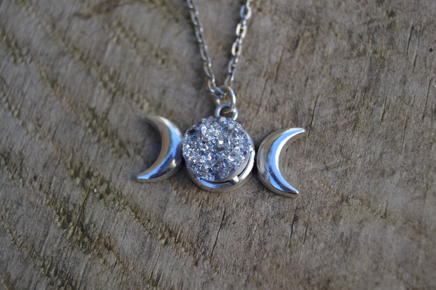 Collana Tripla Luna Con Opalite, Cristallo Wiccan, Pagana, Strega, Goft, Regalo Per Lei