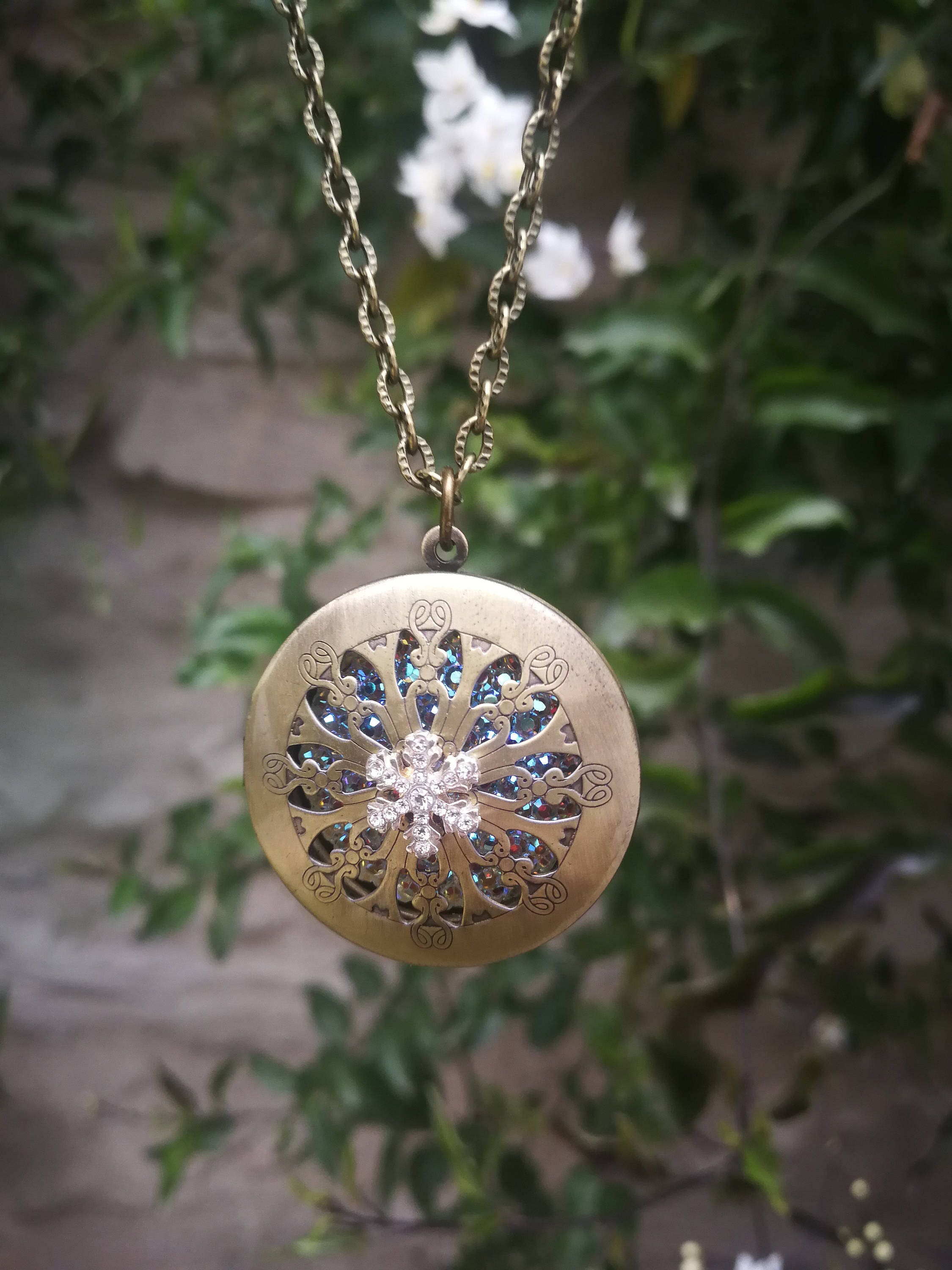 Snowflake locket necklace Winter Victorian locket necklace Etsy