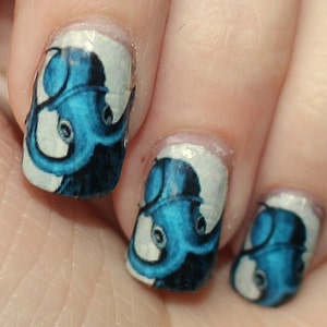 Blue Octopus Nail Wraps