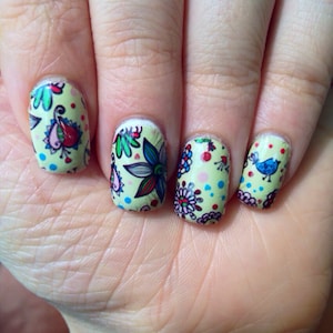 Vintage Birds and Flowers Nails Wraps