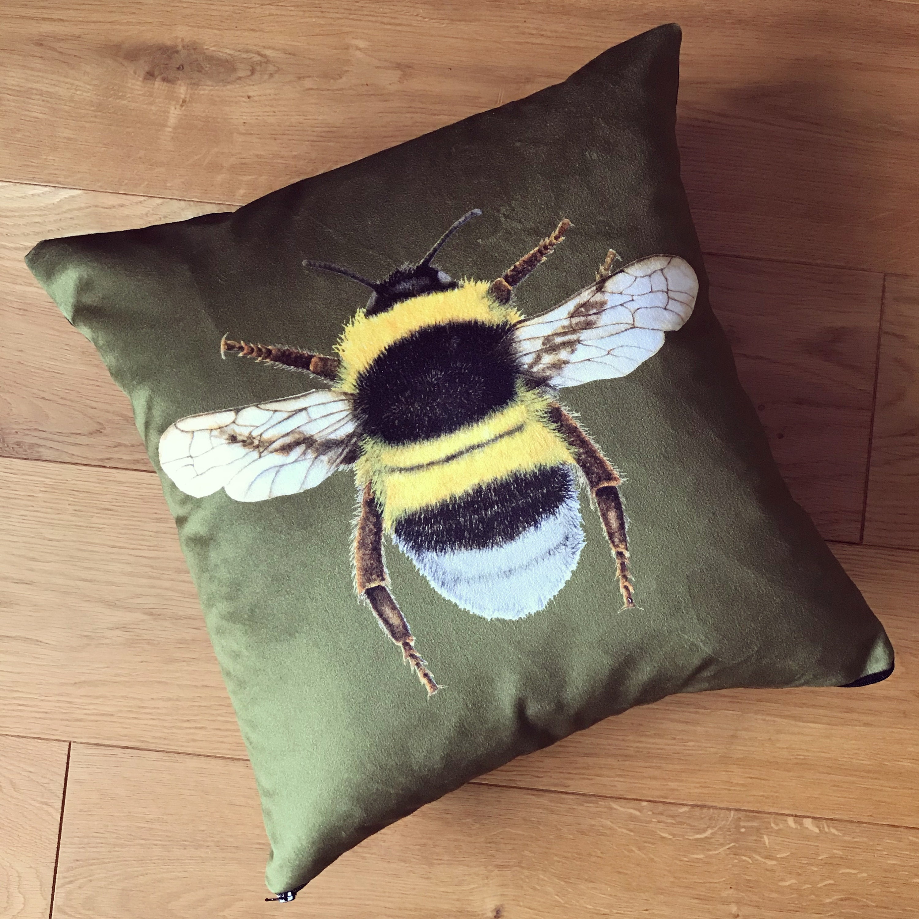 Bee Cushion Green Green Velvet Cushion Etsy