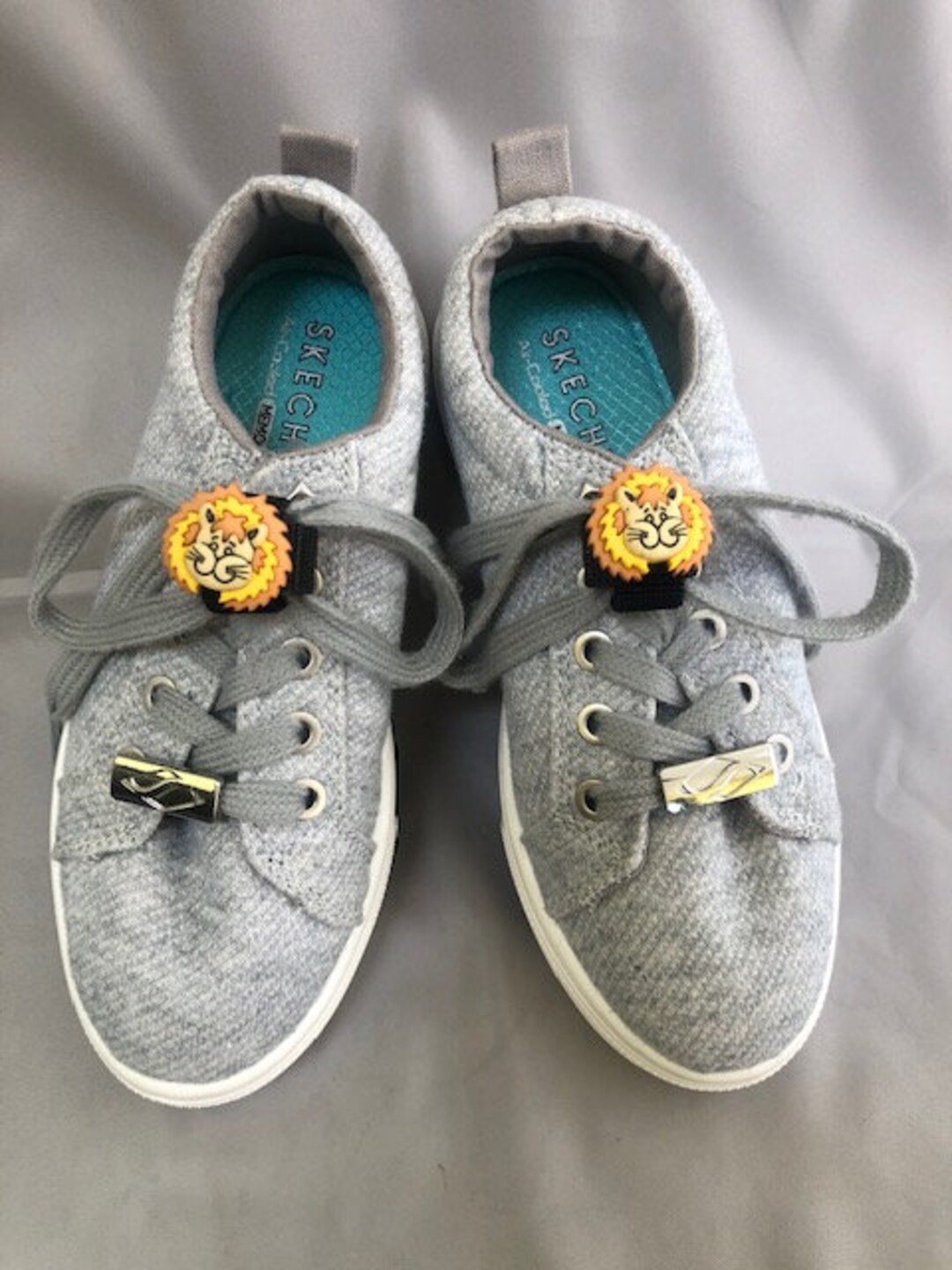 Yellow Lion ShoeLace Guard Diversión, regalo único para zapatos para