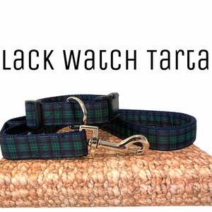 Christmas Dog Collar / Tartan Collar / Black Watch Collar / Green Plaid Holiday Collar / Matching Leash Available / 1 inch wide / S/M or M/L