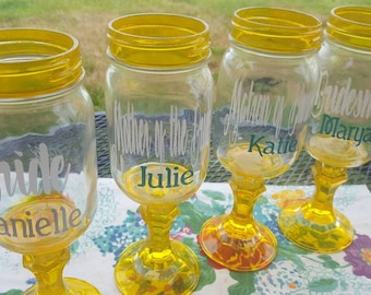 Mason Jar Wine Glass – Colored Stem, Personalized Wedding Decor