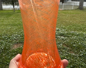 Pichet à cocktail en cristal tourbillon Dansk avec deux verres à cocktail