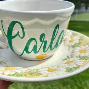 Vintage Daisy Saucer with Personalized Tea Cup