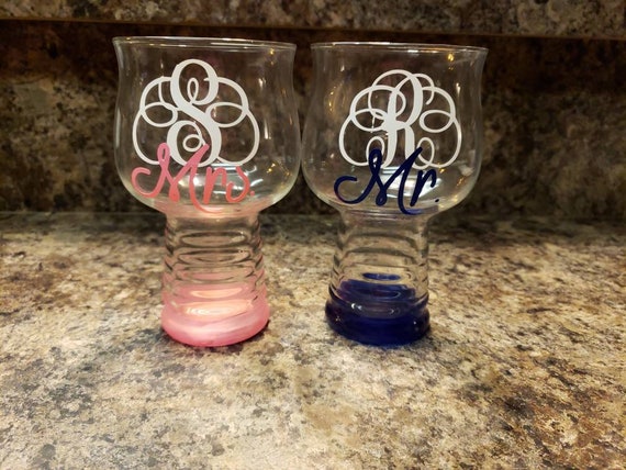 Hard Apple Cider Glass - Personalized  Glass - Monogrammed Gift - Wedding Glass- Bachelorette Party - Choose you color - Gift