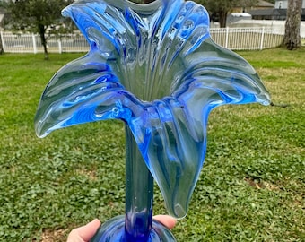 Cornflower Hand Blown Glass Flower Stem Bud Vase - Retro Studio