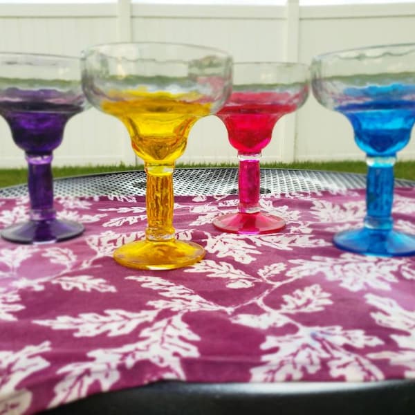 MARGARITA GLASS - Custom Color - Colored Glassware - Holiday Gift - Birthday Gift - Bachelorete Party - Wedding Gifts