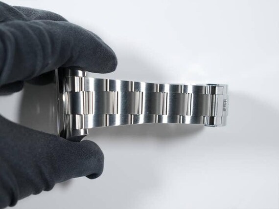 Rolex Explorer I  Reference 214270 - image 6