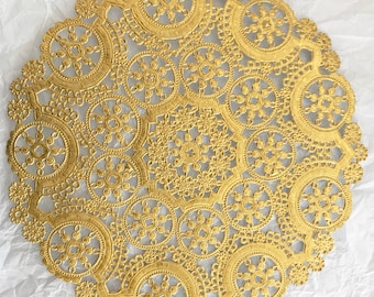 100 Medallion 8" Doilies, GOLD Foil, Invitation Wraps, wedding party decor