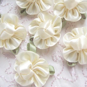 Handmade Ribbon Roses, Rose Appliqués. CREME