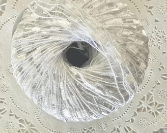 Art Yarn, 2 Skeins of 150 Meters ICE Ladder Yarn, Shiny White