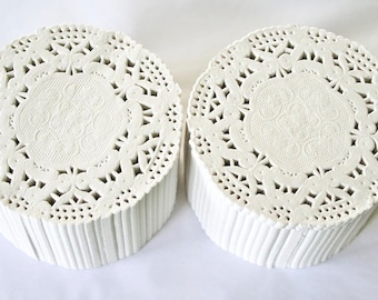 1,000 Vintage French Lace Paper Doilies, WHOLESALE