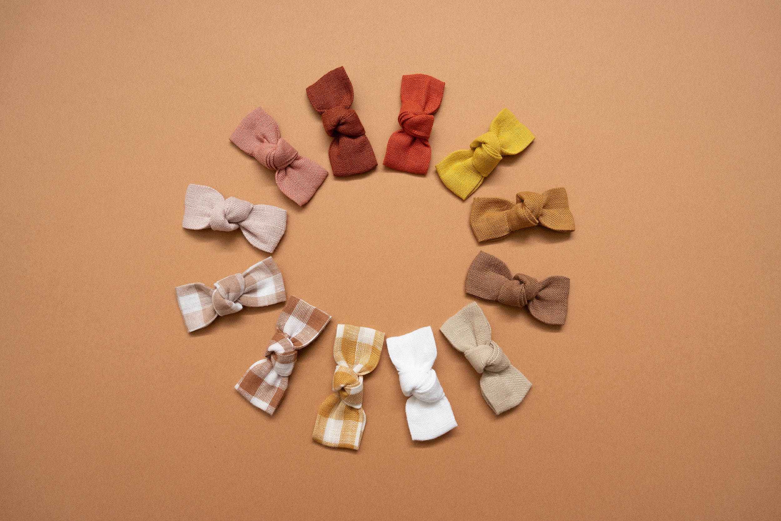 3 Pezzi/occhiali Da Sole A Fiore Di Carta Con 2 Pezzi 8.5cm Fermagli Per Capelli Per Bambini Set Tessuto Proiettile Principessa Ragazza Fiocco Per Capelli Forcine Per Bambini Occhiali Da Sole - Foto 7