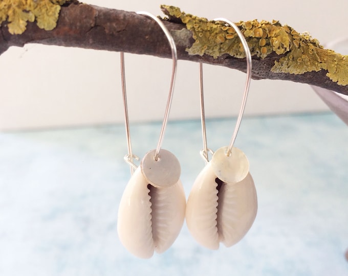 Natural seashell earrings, cowrie shell drop earrings