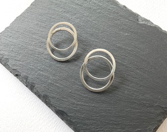 Minimalist Glamour: Double Open Circle Silver Earrings, Chic and Modern Jewelry, Perfect Gift for Her