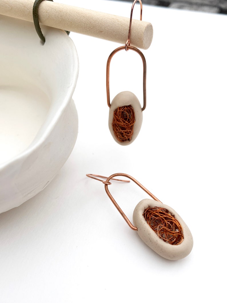 Cocoon copper dangling earrings, statement polymer clay earrings , modern sculptural earrings, contemporary jewelry image 5