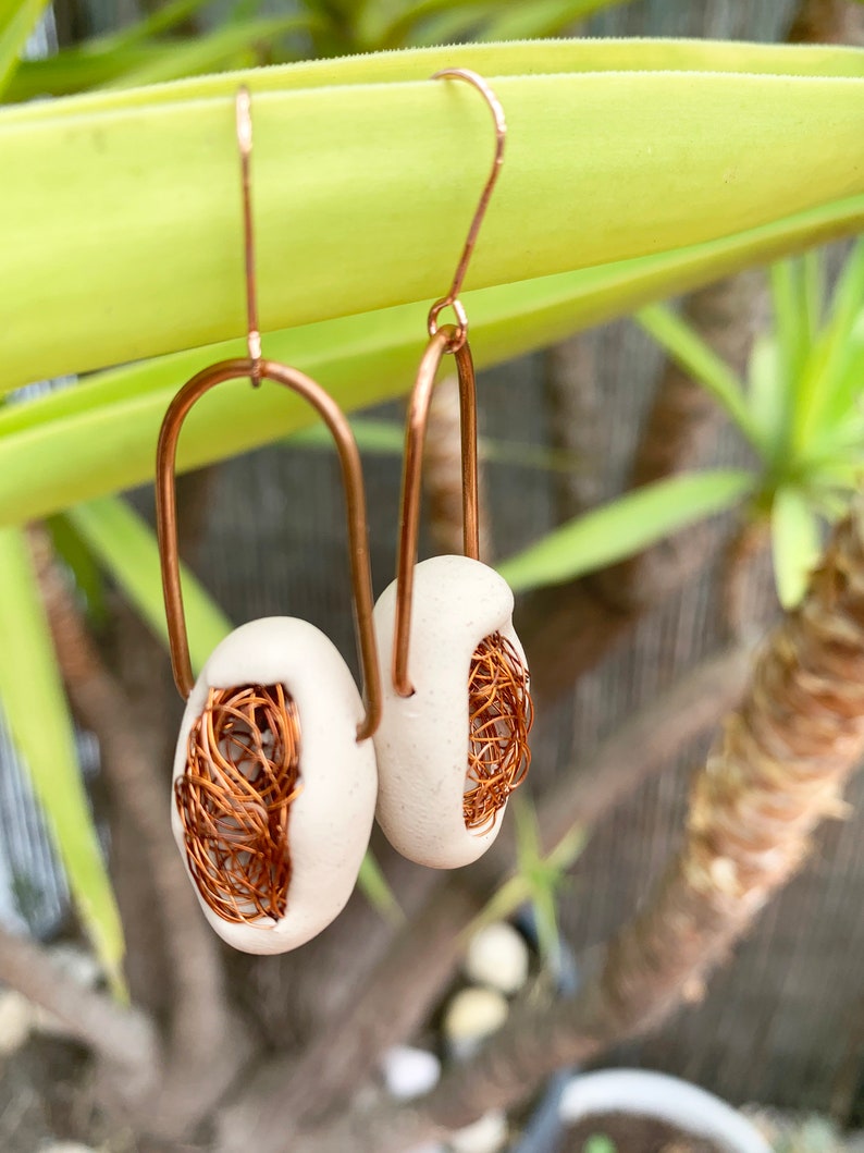 Cocoon copper dangling earrings, statement polymer clay earrings , modern sculptural earrings, contemporary jewelry image 7