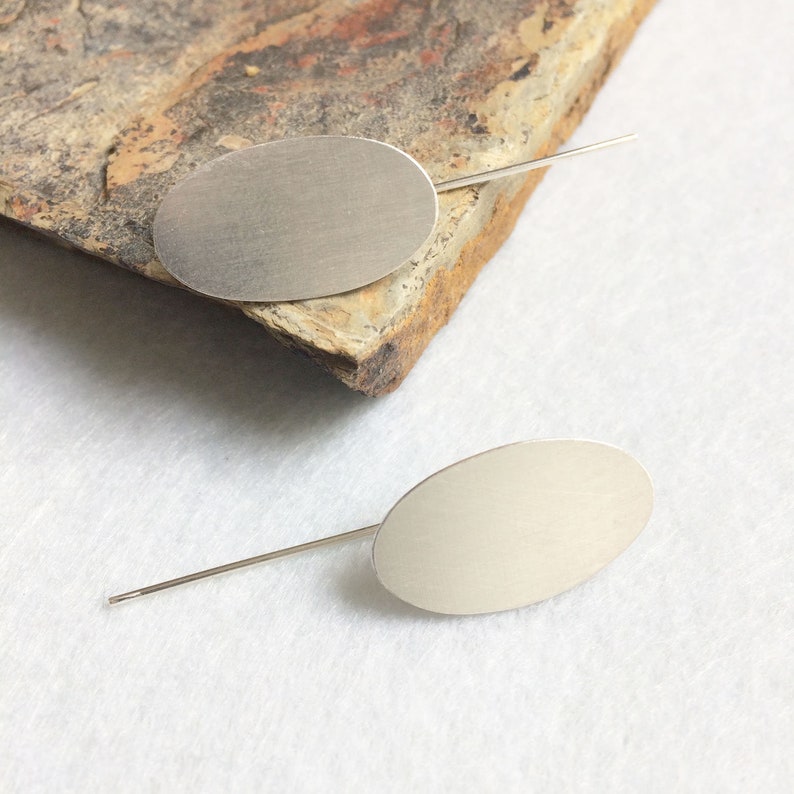 Minimalist oval bar earrings, modern geometric silver earrings, simple lightweight earrings, contemporary jewelry, gift for her image 4