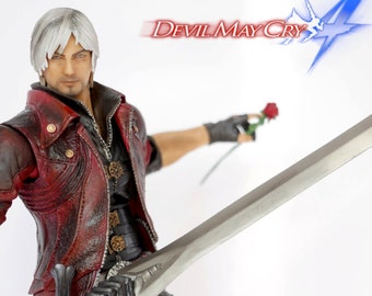 Devil May Cry 4 - Dante 10 inch Play Arts Kai Custom Action Figure with original Box