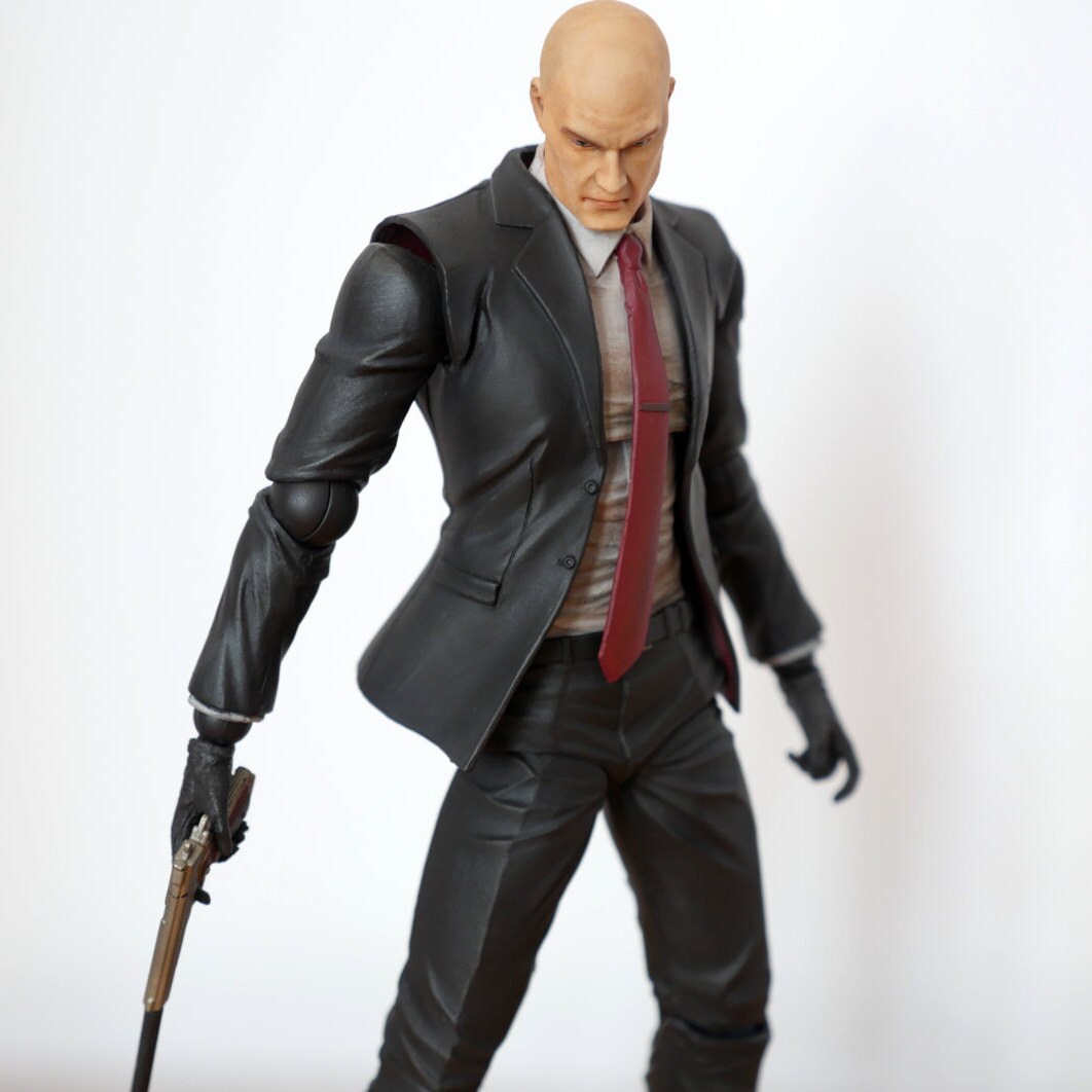 Hitman - Agent 47 Play Arts Kai Custom Action Figure With Hitman - Agent 47 Play Arts Kai Custom Action Figure With
