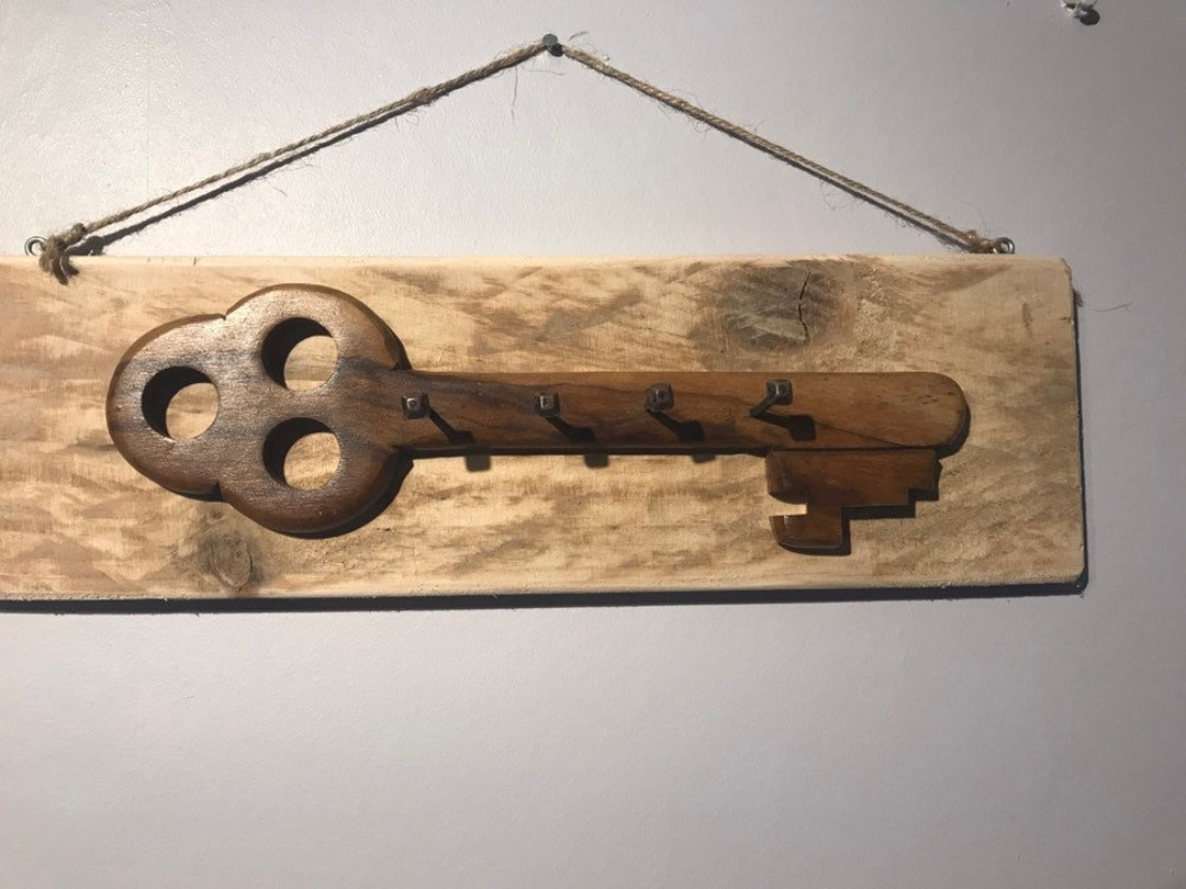 Upcycled Key Holder, on Upcycled Wooden Board. - Etsy