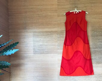 Vintage Marimekko Maxi Dress / Red Maija Isola “Lokki” 1961 / fits XSmall - Small / Finland