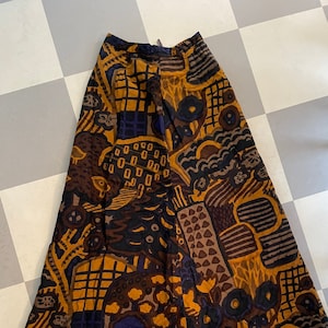 Marimekko custom made vintage skirt in well known pattern / XS - S / Finland Scandinavian design