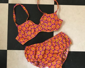 50's beach wear