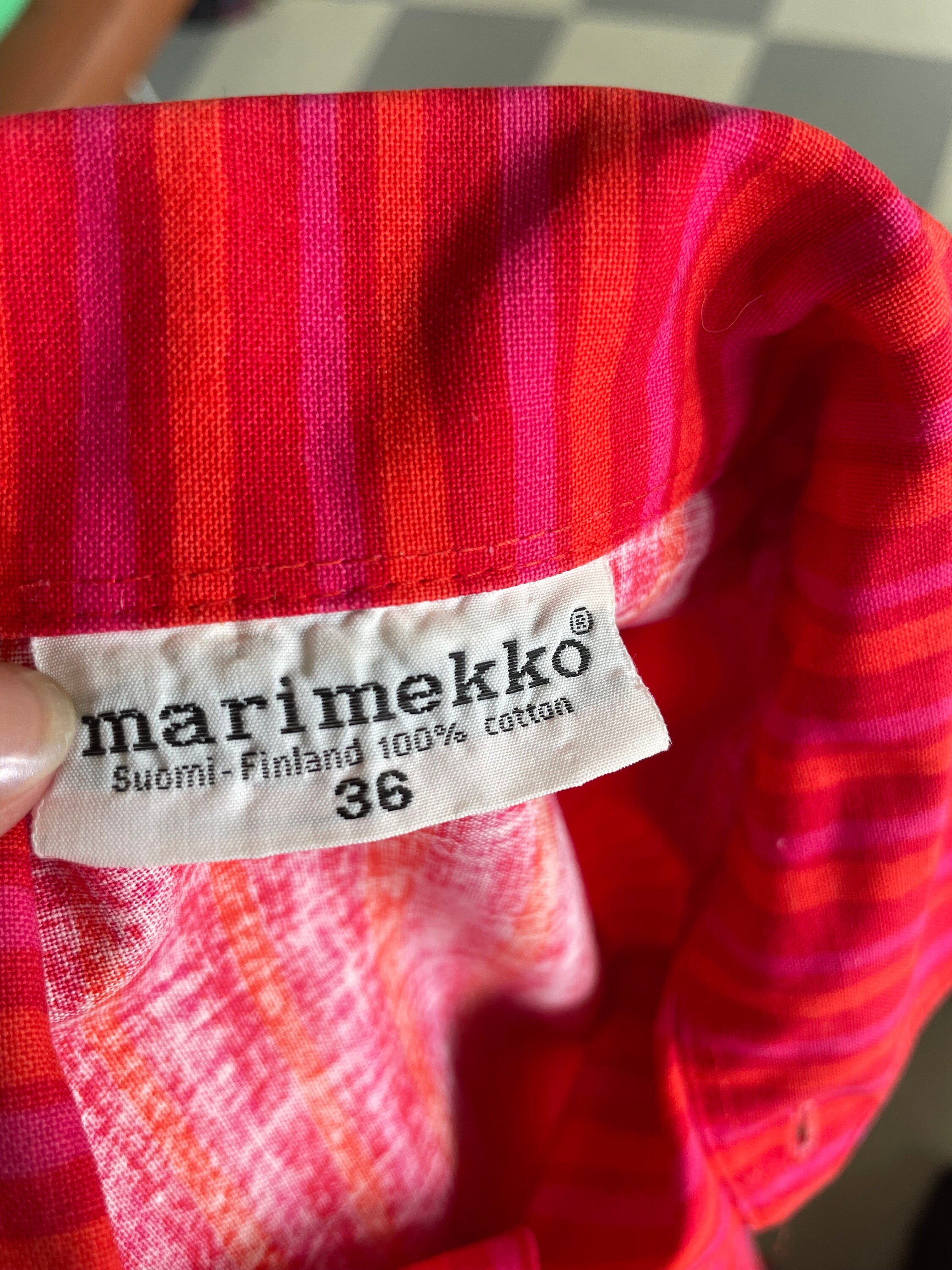 ヴィンテージ マリメッコ ヨカポイカ シャツ：1980年代 ストライプ