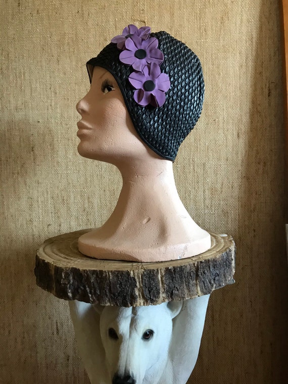 White swim cap hat / 1950-60 Vintage / Black with