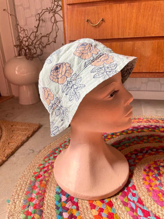 Vintage Marimekko sun hat with flowers / one size… - image 4