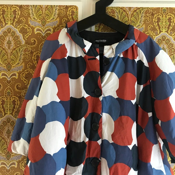 Marimekko Puffy Jacket / Dusty Red Blue White Black Pattern / Size EUR 42 - Large / 1990 Finland