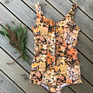 Fun floral Swimsuit Orange Retro / EUR 48 - fits Medium Large / 1960s Scandinavian vintage /