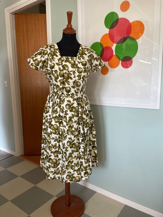 1950s Vintage Cotton Dress with Bolero: Green Apple Print, Made in Sweden