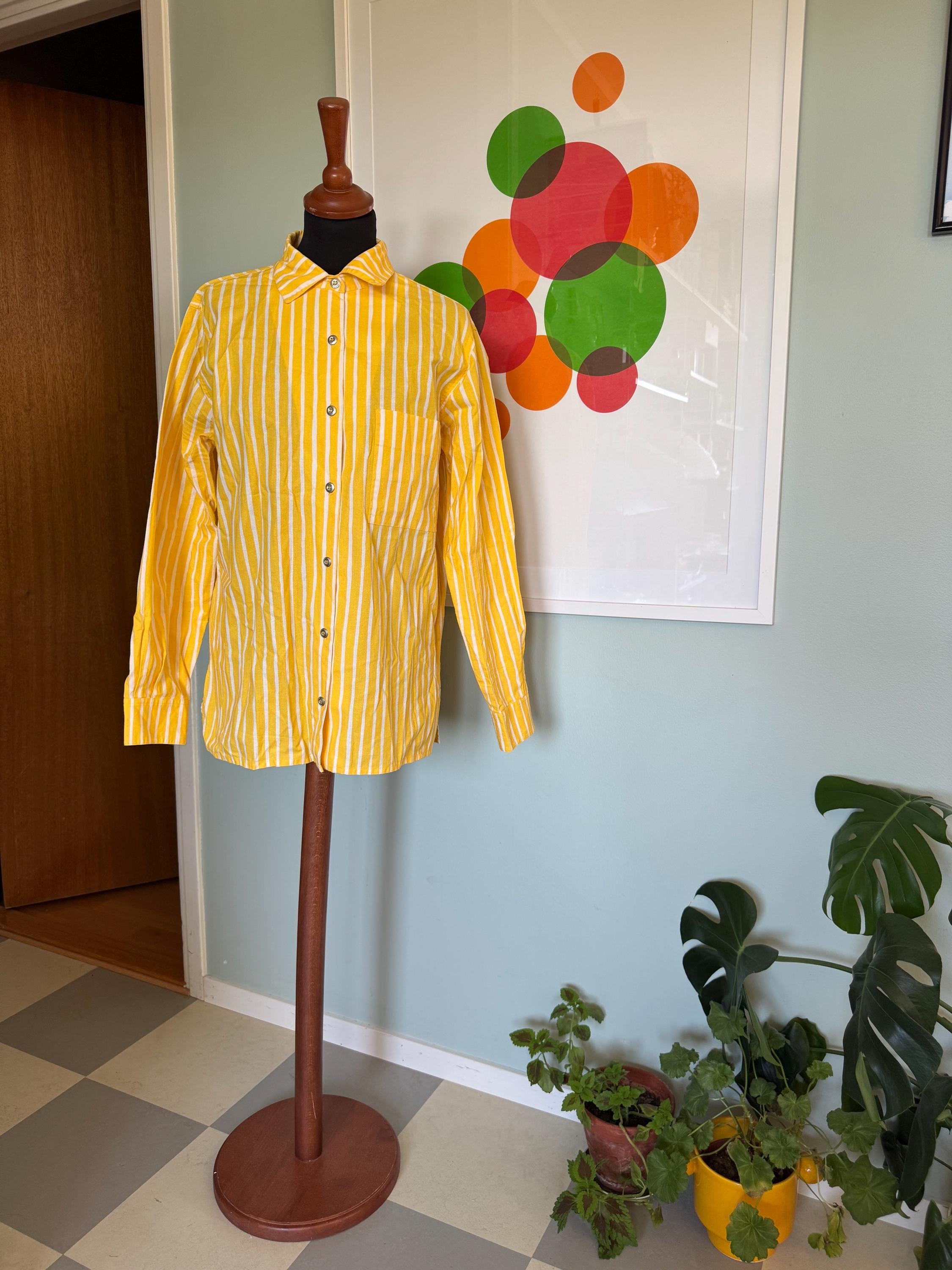 Marimekko Shirt Jokapoika / Size Medium / 2000s Finland / Striped