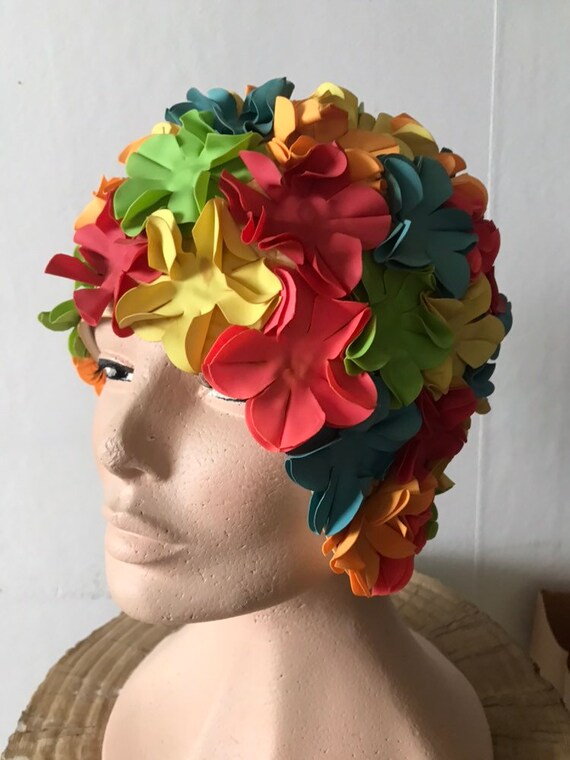 Amazing colorful floral swim cap hat / 1950-60 Vin