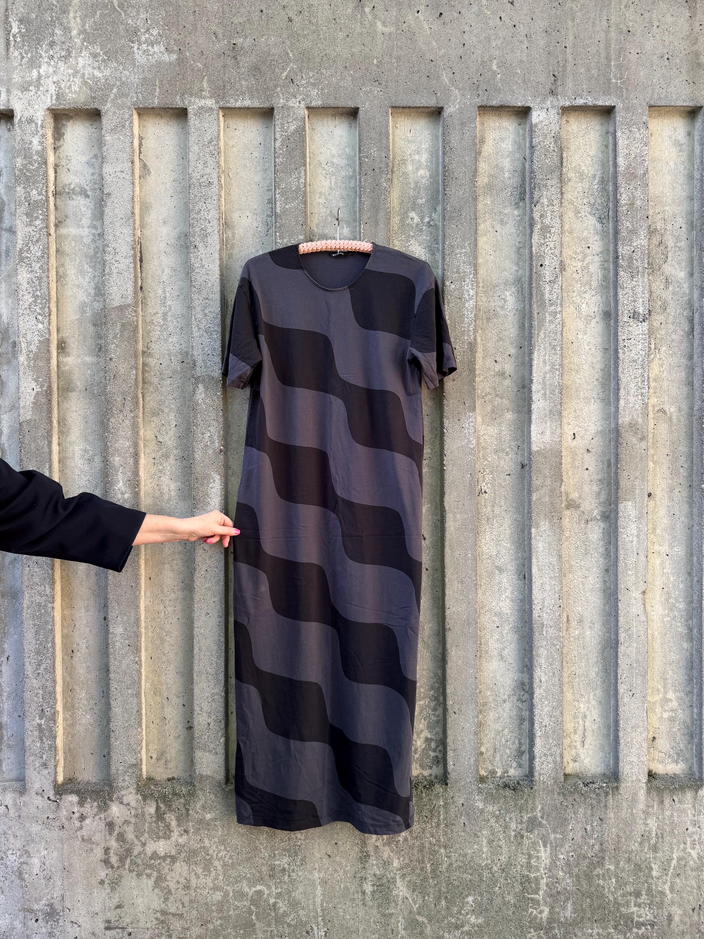 princess polly baby blue dress Second Hand Marimekko Dress / Black Waves / Size Medium / Finland /  Stretchy Cotton