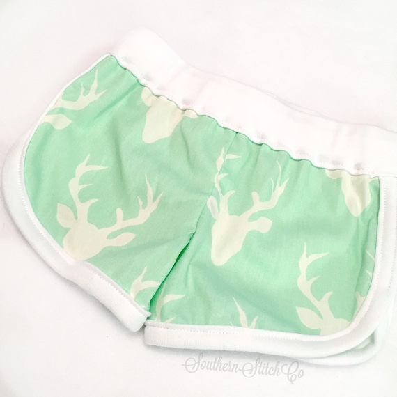 Baby Lounge Shorts in Mint with White Buck Head Fabric