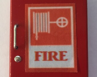 Dollhouse miniature 1/12th scale Fire hose wall mount box closed diorama