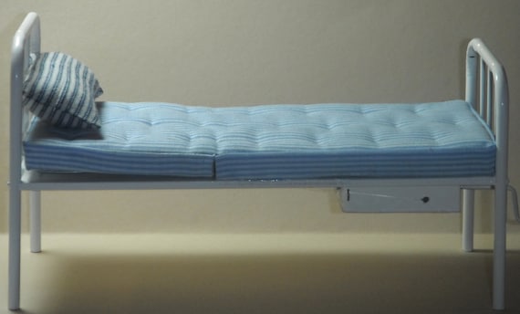 dollhouse hospital furniture