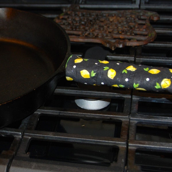 Pan handle cover, Cast iron Insulated handle cover, Frying pan cover, Handle cover